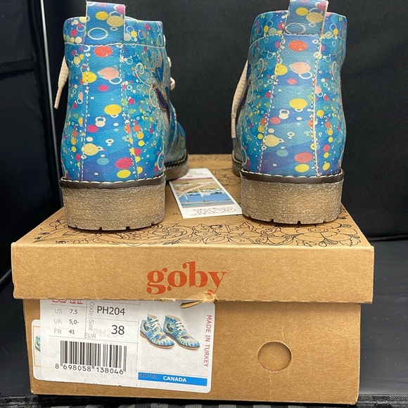BNIB GOBY Butterly design Ankle boots sizes - Picture 8 of 9
